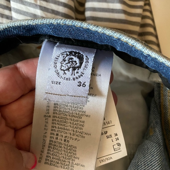 DIESEL flared button fly jeans sz 36/28 NWOT - Picture 3 of 5